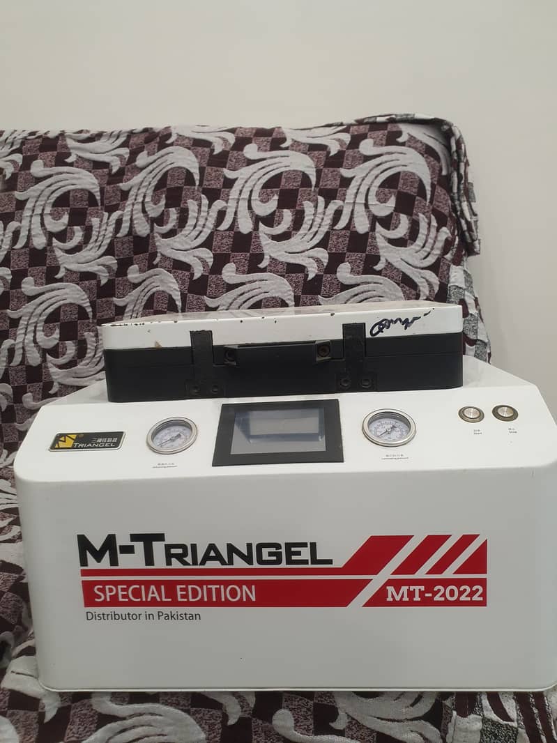 M-Triangle OCA Machine 0