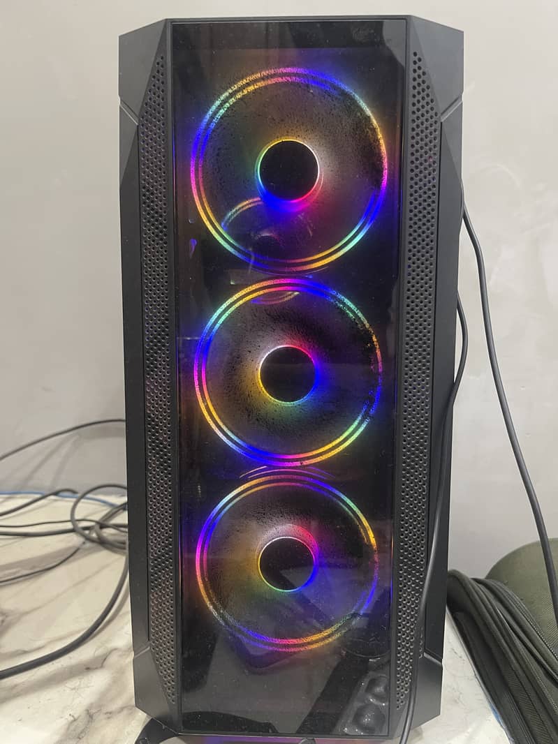 Well maintained Gaming PC 1