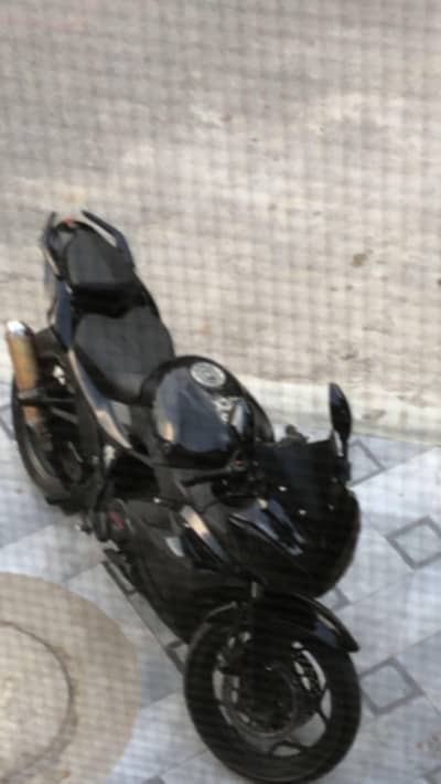 Yamaha R6 Raplica
