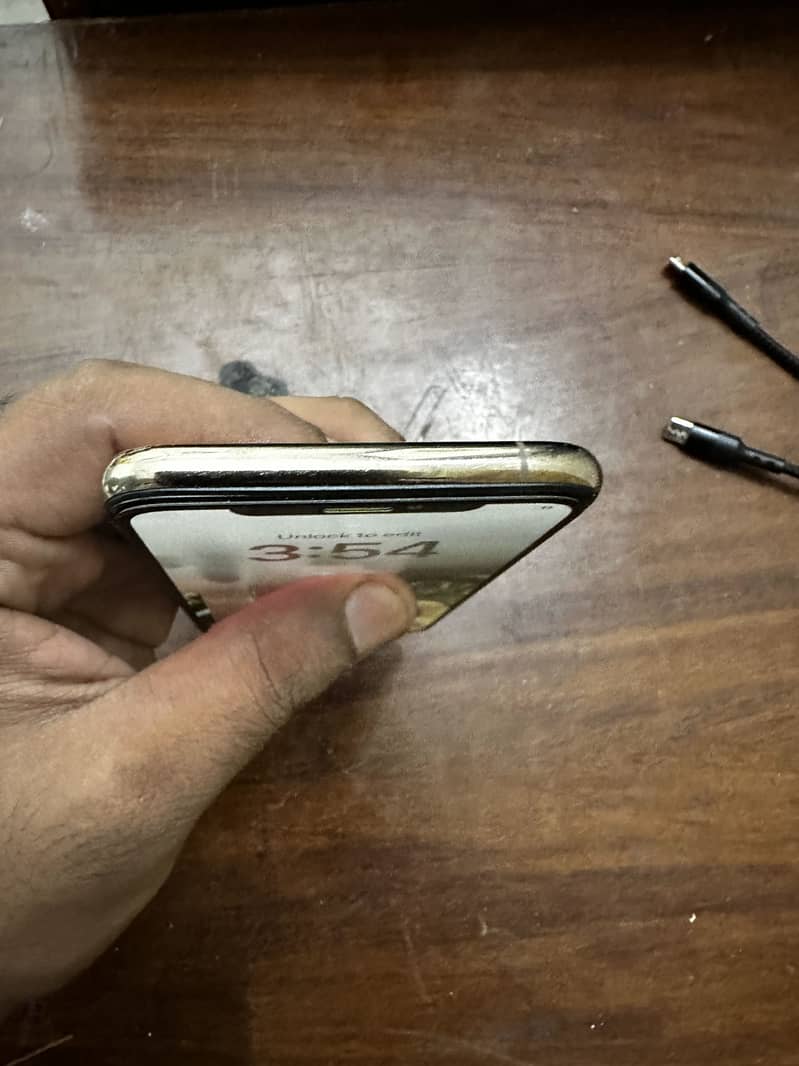 Apple iPhone XS 2