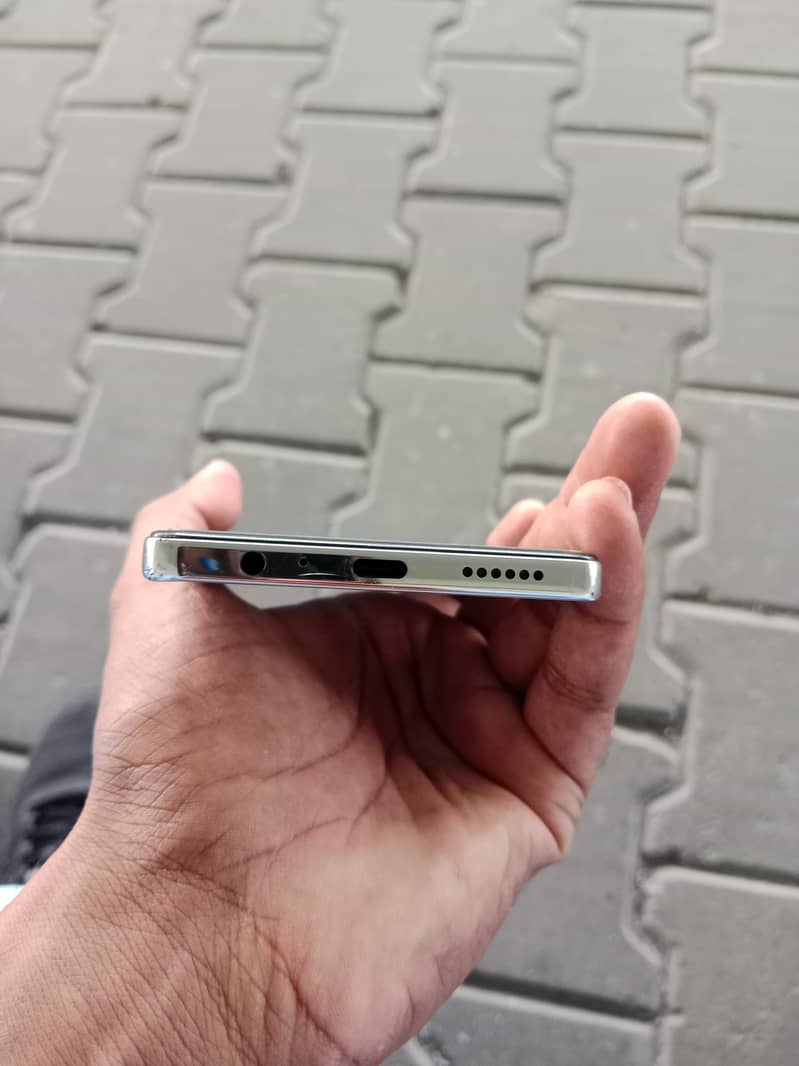 Tecno CAMON 30 5