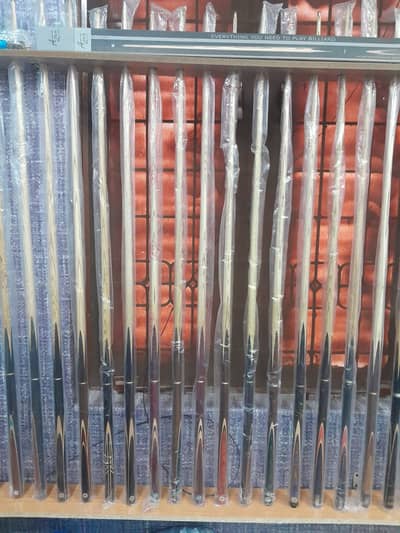 All brand cues available