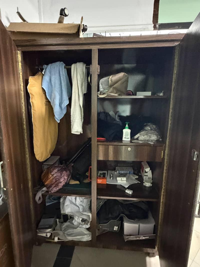 Wardrobe 2 Door 3