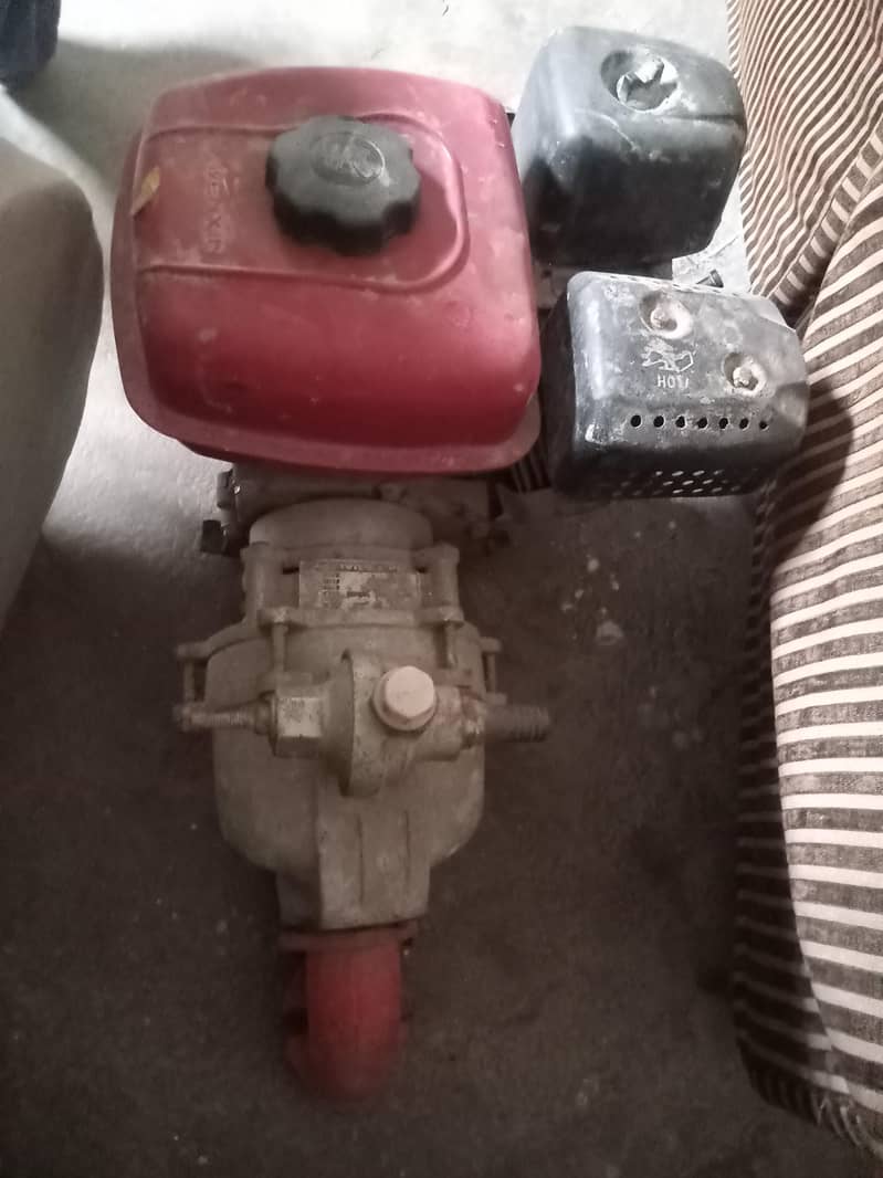 Engine Water pump 2