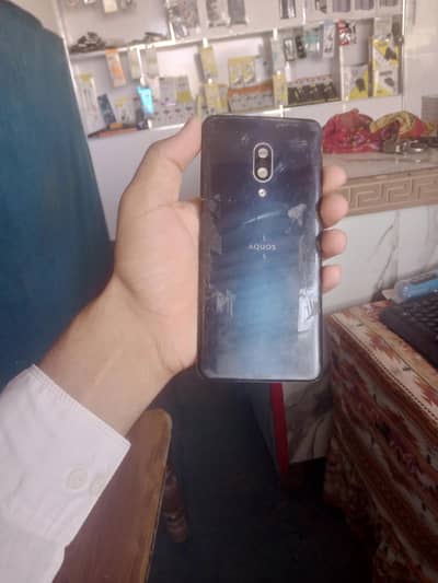 Sharp Aquos Zero 2