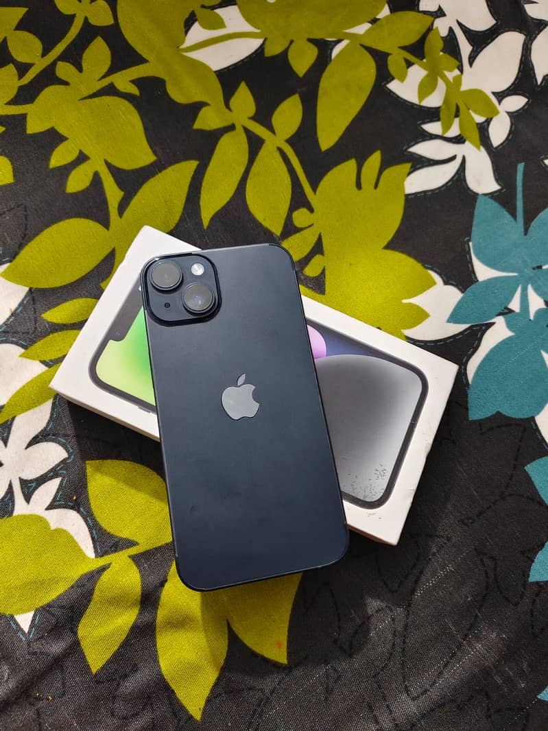 Apple iPhone 14 3
