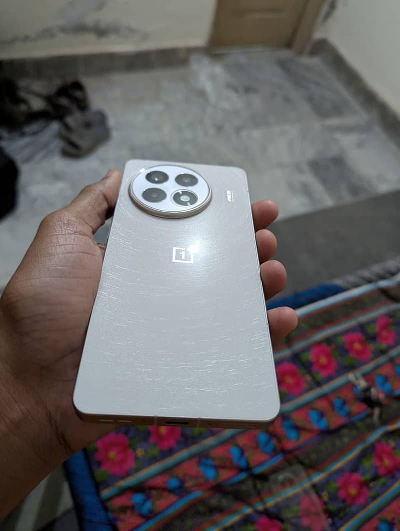 One Plus Ace 5 7