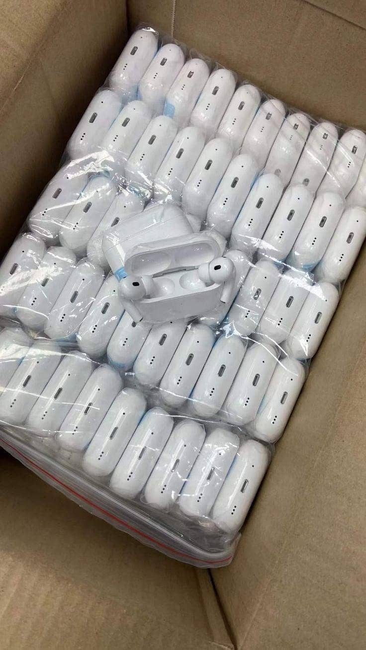 Apple iPhone 13 Pro Max 2
