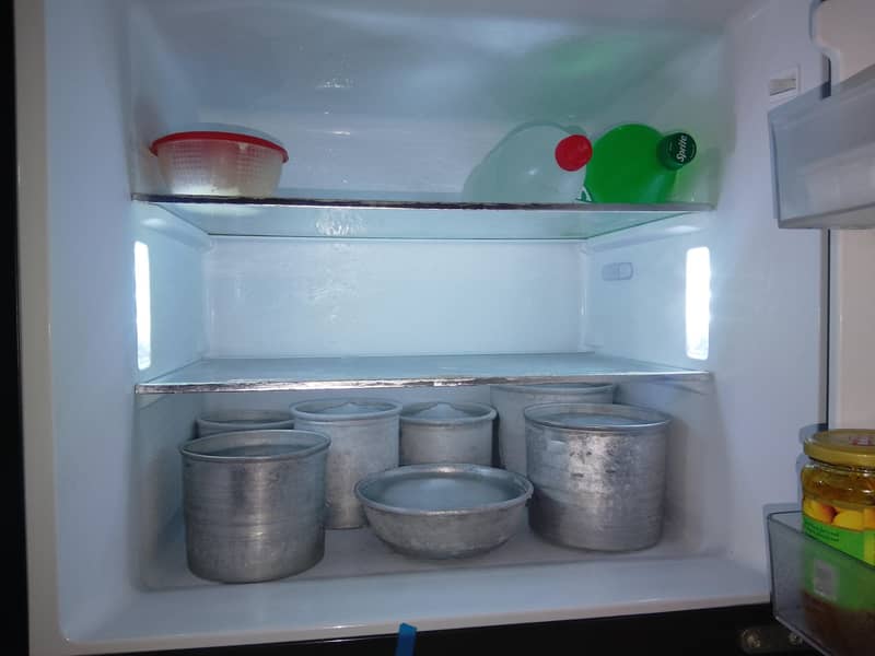 Refrigerator 1