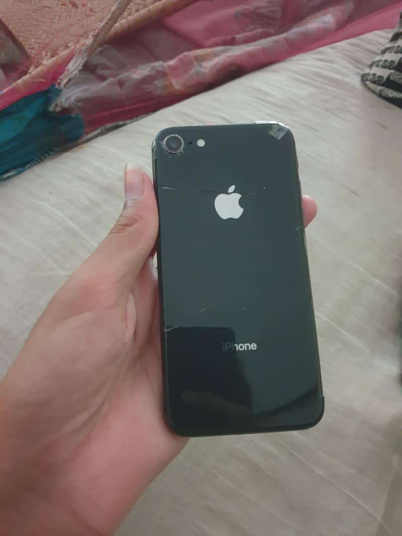 Apple iPhone 8 7