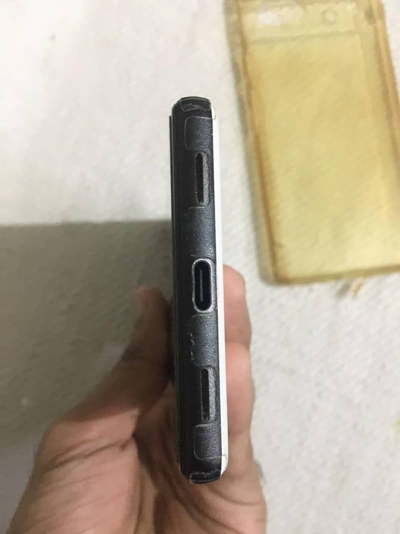 Google Pixel 6a 3