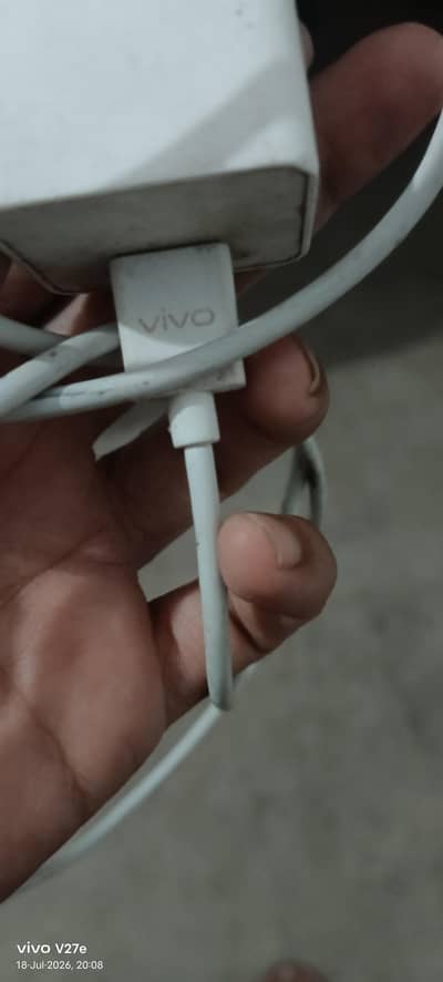 Vivo V27e