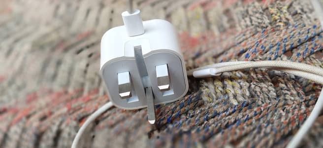 Original Apple 20W Fast Charger + Cable | iPhone/iPad Charger  ?