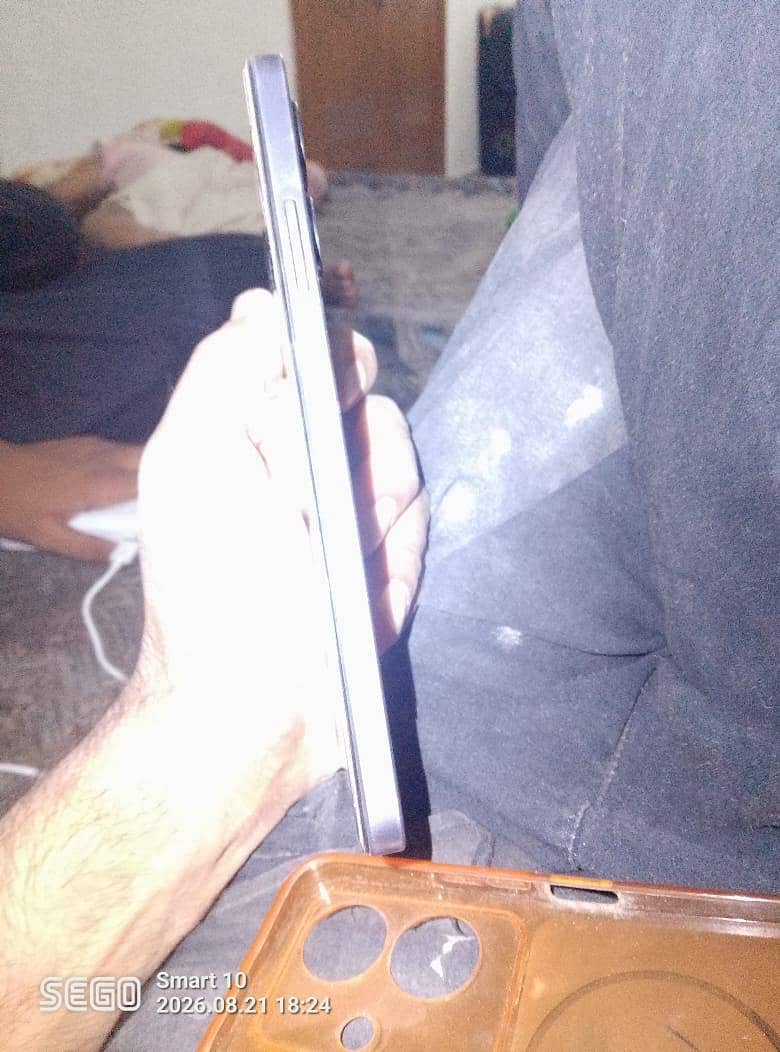 Realme Note 60 1
