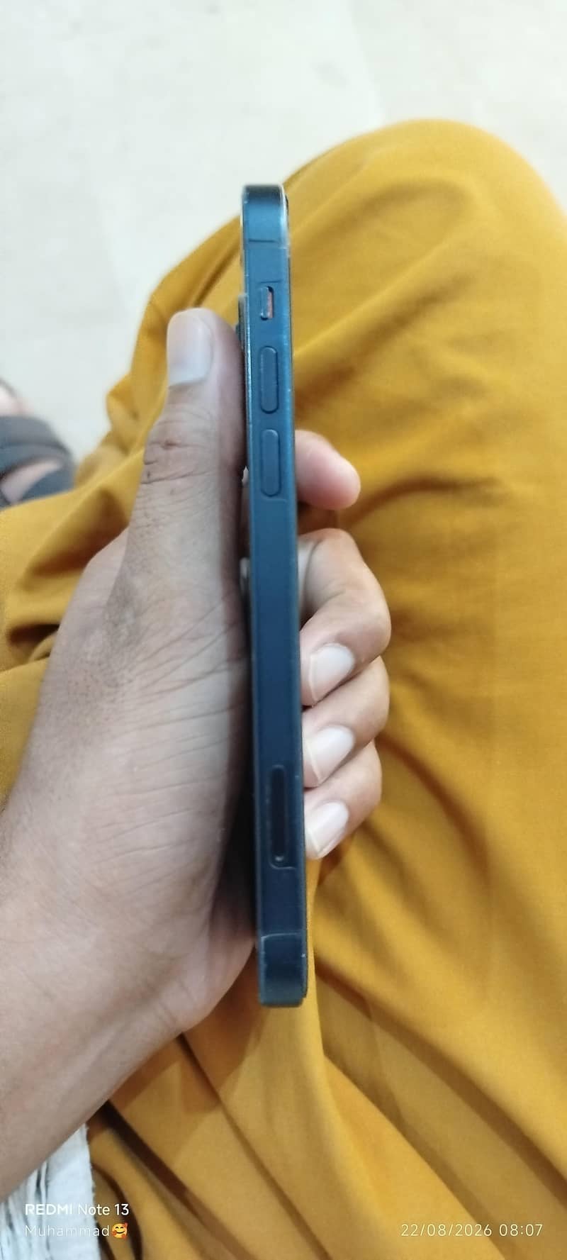 Apple iPhone 12 1