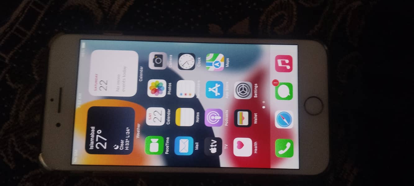 Apple iPhone 7 Plus 1