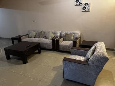 Elegant Sofa Set Strong Wood Structure for Sale 3 1 1 Seats