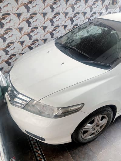 HONDA CITY 2016 FIRST OWNER ALMOST GENUINE HOME USED