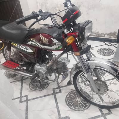 the altlas Honda cd 70 is Pakistan s top selling cd 70 motorcycle