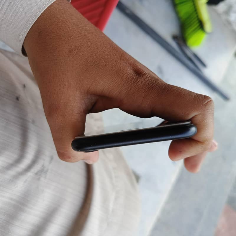 Apple iPhone 8 2