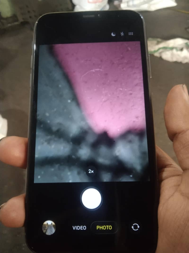 Apple iPhone 11 4