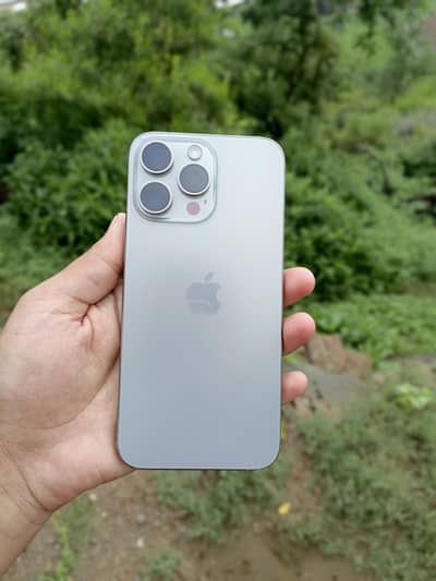 Iphone 15 pro max Non Pta 256 Gb complete box