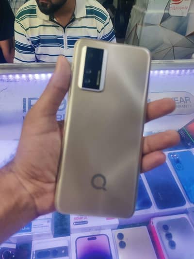QMobile QSmart Ultra