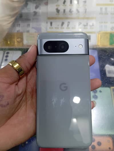 Google Pixel 8