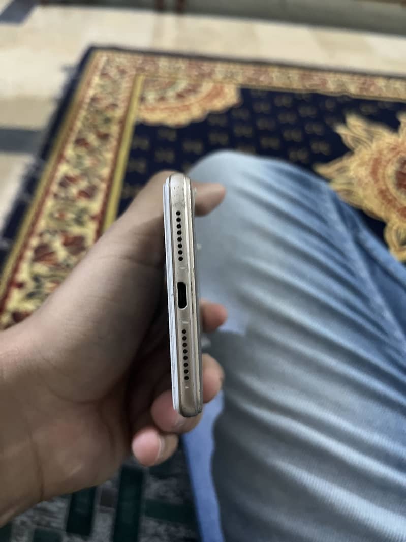 OPPO A37 4