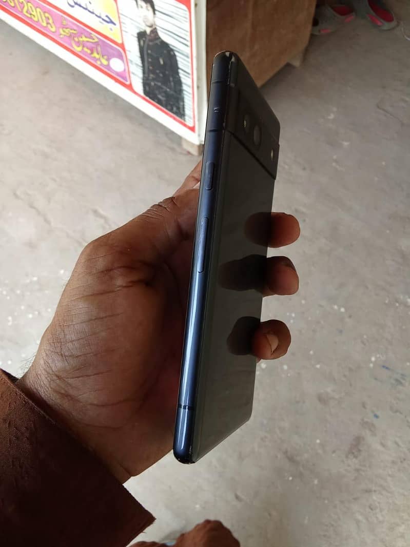 Google Pixel 7 3