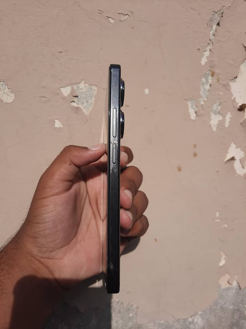 Xiaomi Redmi Note 13 Pro 1