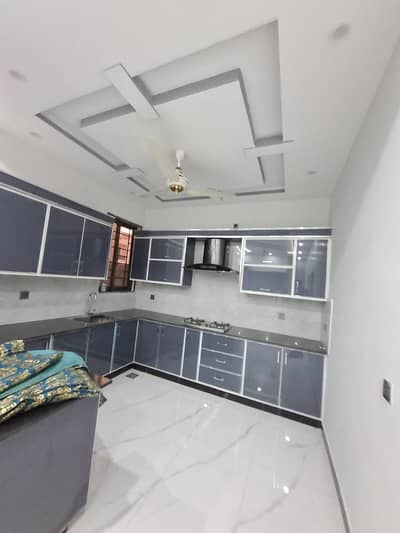 Investor Rate 3 Bed Flat For Sale in Soan GArden ISB