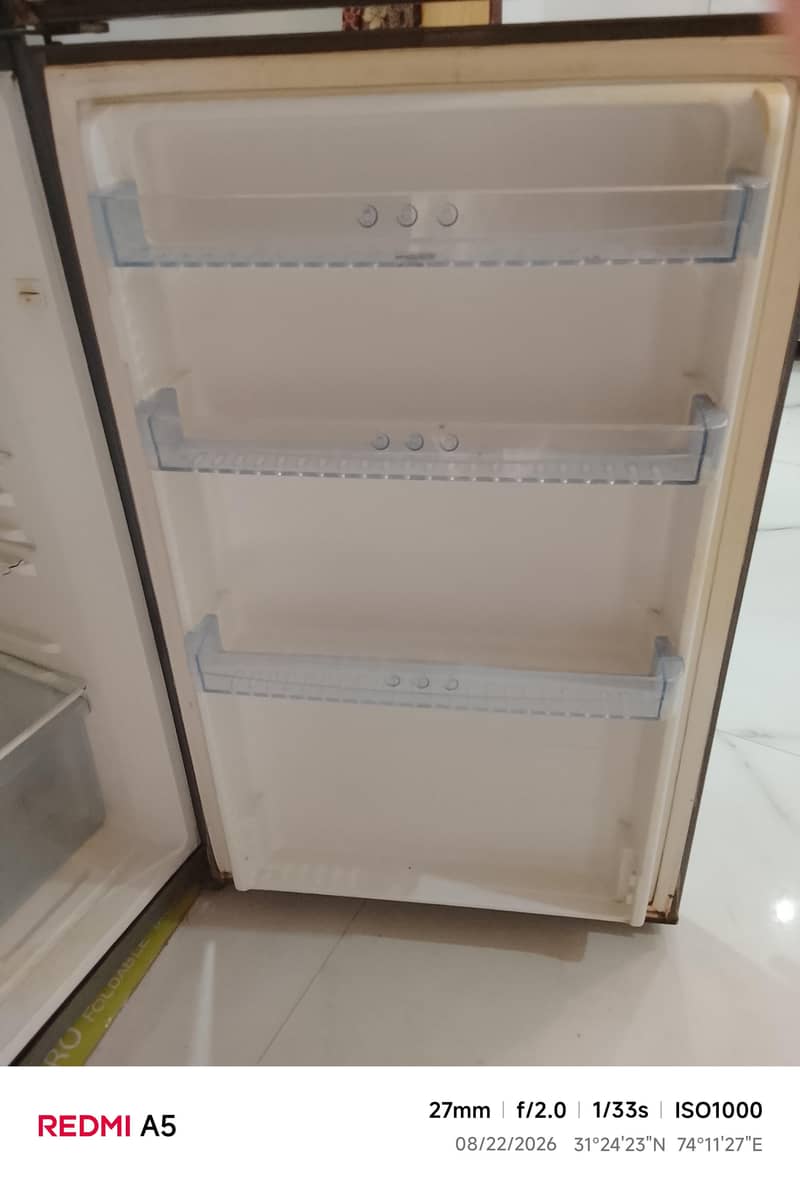 refrigerator 2