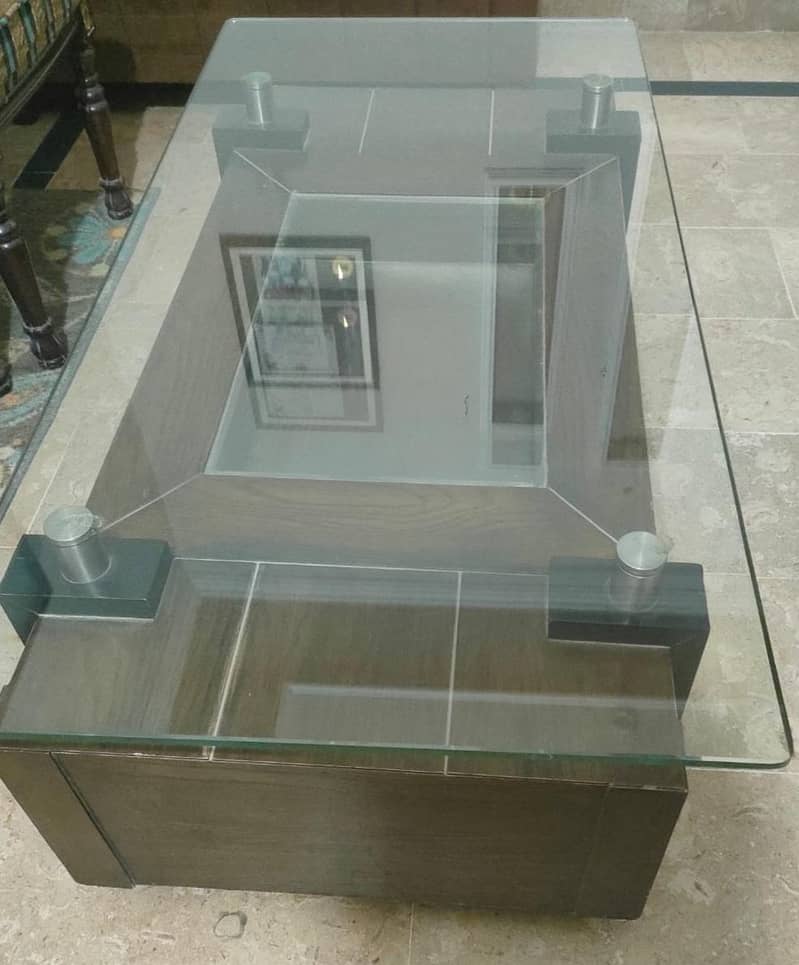 Centre table Vip Condition 1