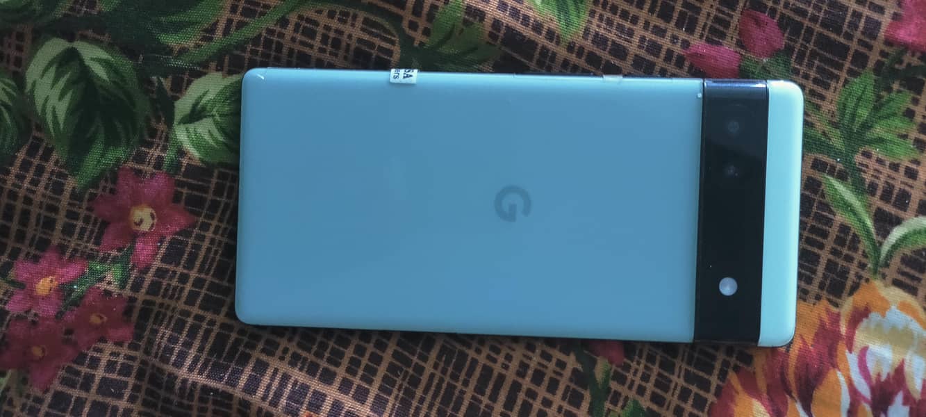 Google Pixel 6a 5