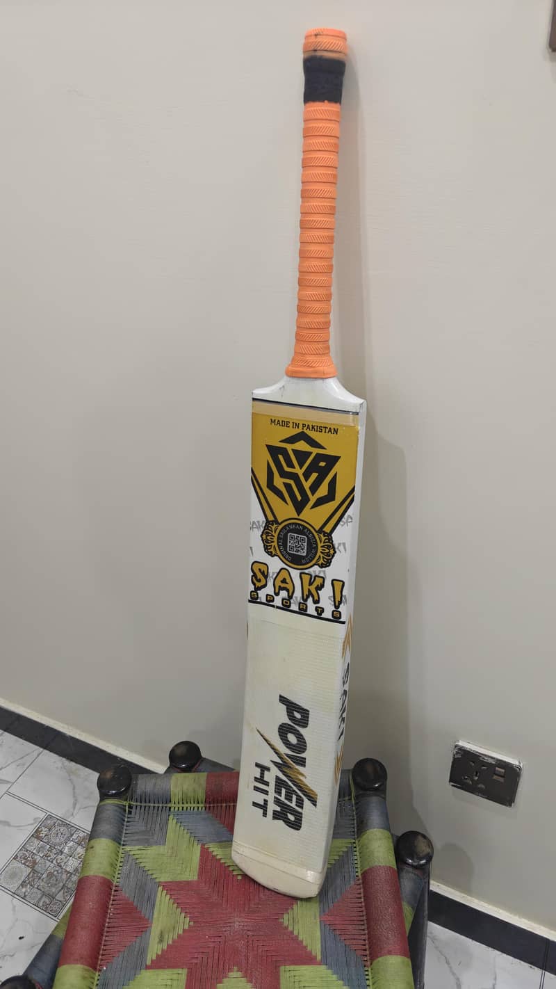 Saki Bat 10/10 Condition 0