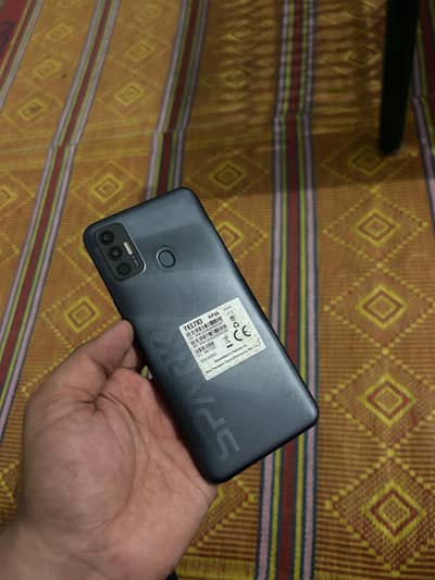 Tecno Spark 7