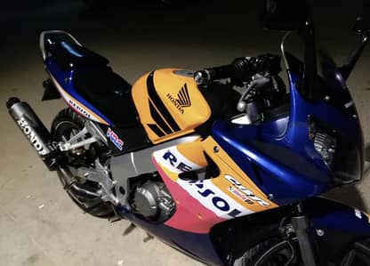 Honda CBR150 2005 for sale in original and mint condition!!