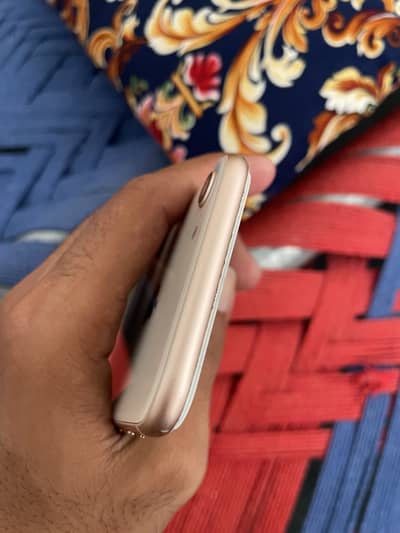 Apple iPhone 8