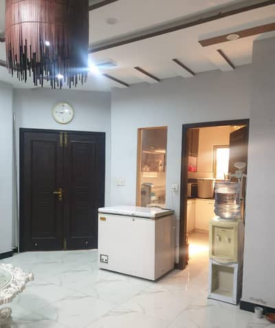 NEW LAHORE CITY PHASE 1 OVERSEAS BLOCK 8 MARLA HOUSE AVAILABLE FOR SALE SUI GAS APPROVED ARIA AND WAPDA 3 PHASE TO METRE INSTALL GOOD OPPORTUNITY SUI GAS METRE INSTALL