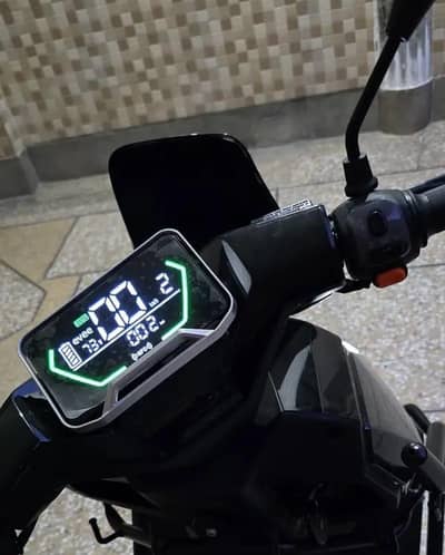 evee SQUARE for sale model 2026 all bike okay new condition