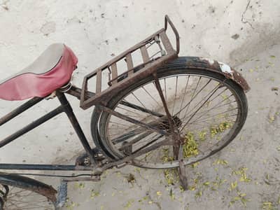 Sohrab Bicycle 24 inch average condition chalne me thk he