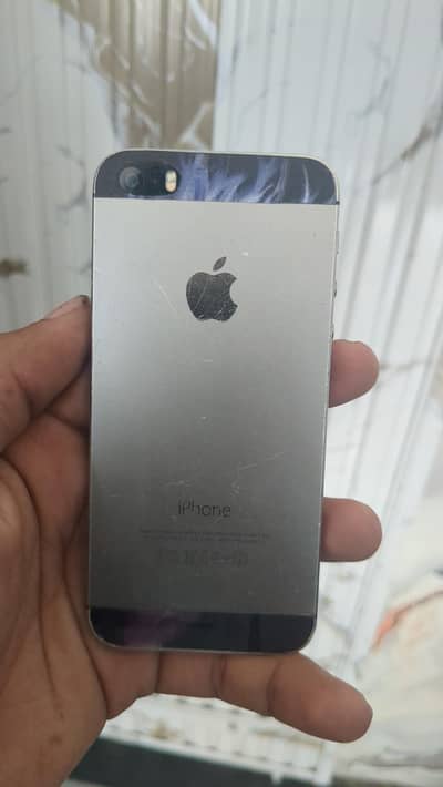 Apple iPhone 5s
