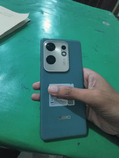 Infinix Zero 30
