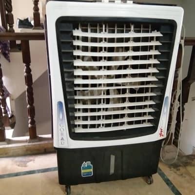 Air cooler used for just one year. In very nice condition
