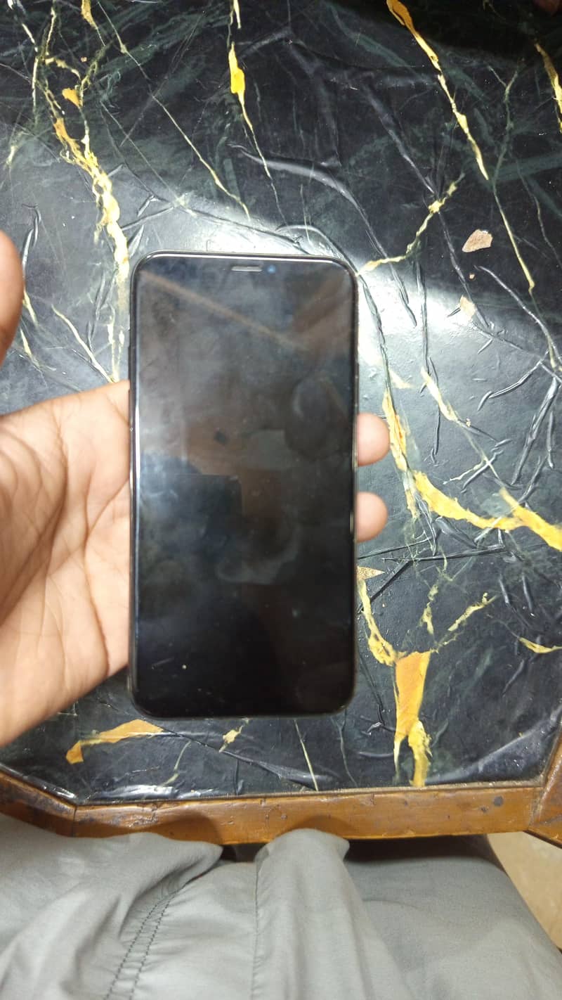 Apple iPhone X 1