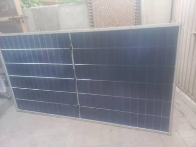 Jinko 730 watt solar plates