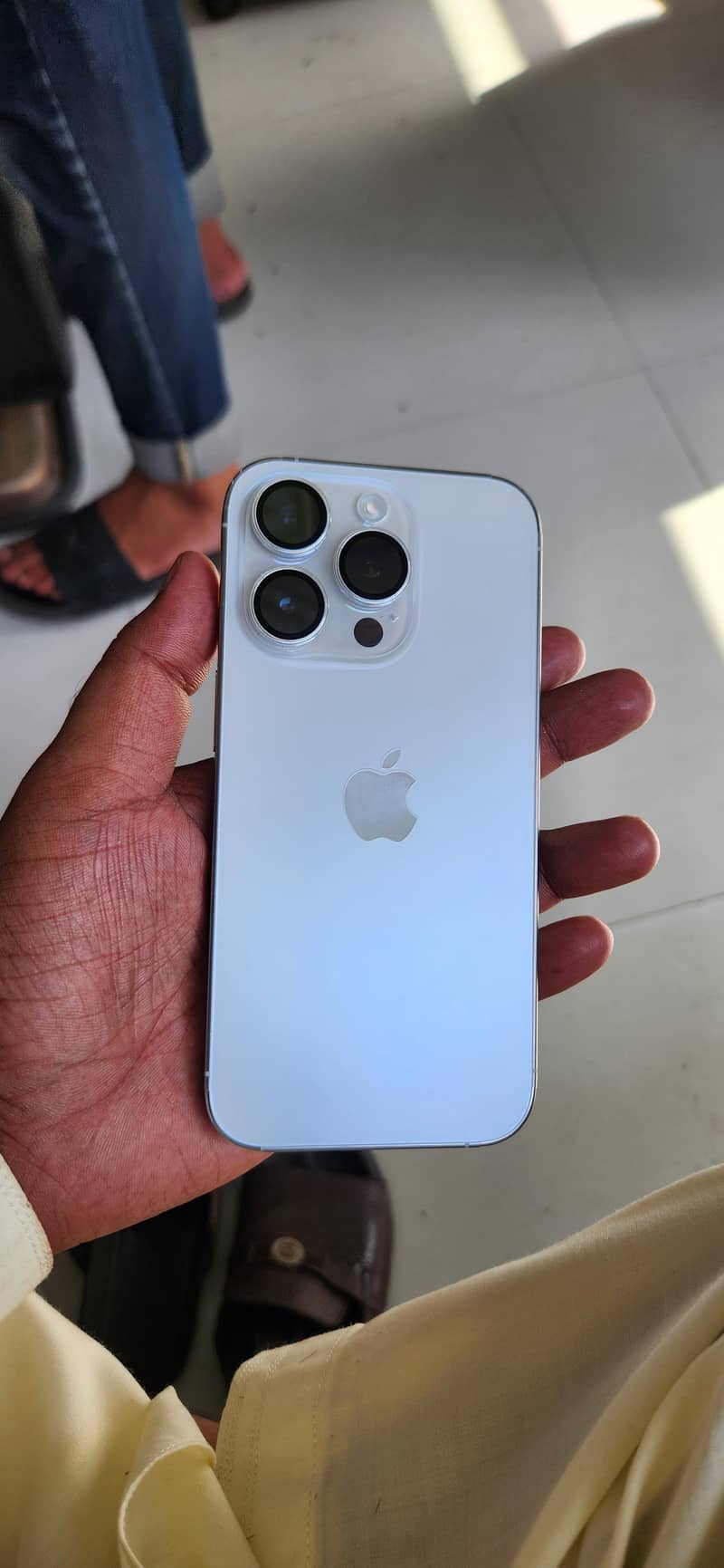 Apple iPhone 14 Pro 4