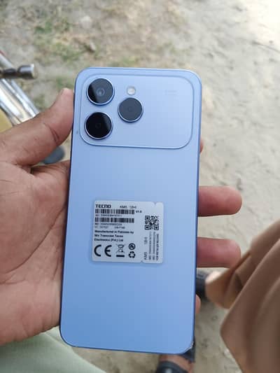 Tecno Spark 40