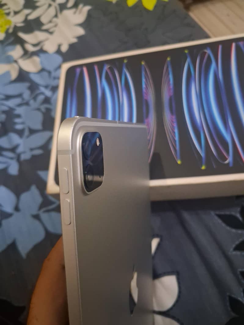 ipad pro m2 1